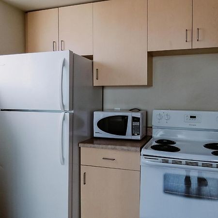 Sait Residence & Conference Centre - YYC 외부 사진