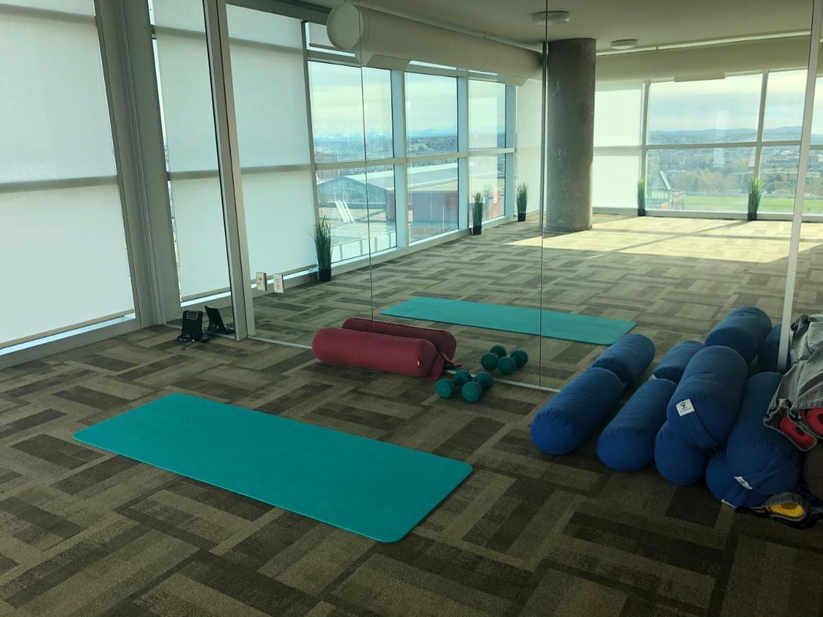 Sait Residence & Conference Centre - YYC 외부 사진
