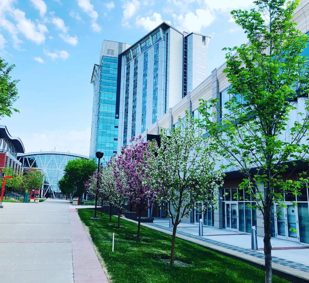 Sait Residence & Conference Centre - YYC 외부 사진